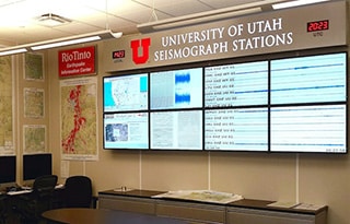 University of Utah seismic monitoring console